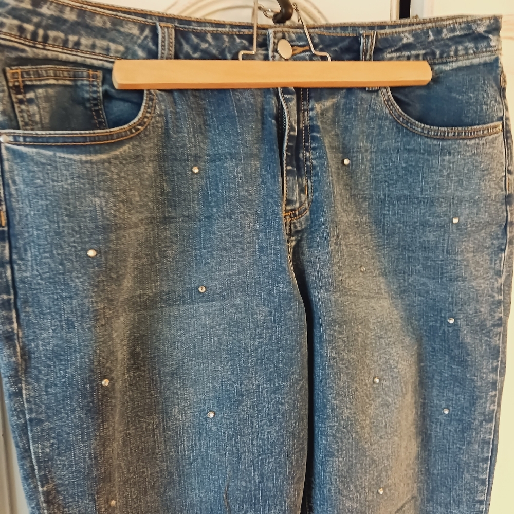 Embellished Rhinestone Jeans - Picture 3 of 7